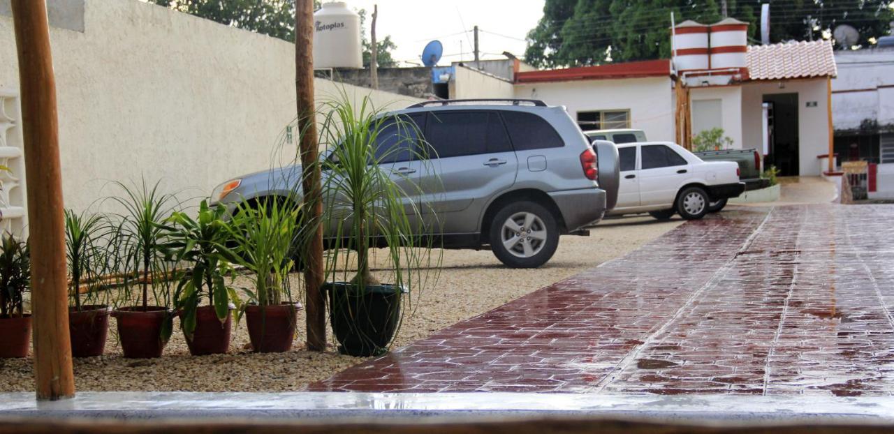 فالادوليد Hotel Las Mestizas المظهر الخارجي الصورة